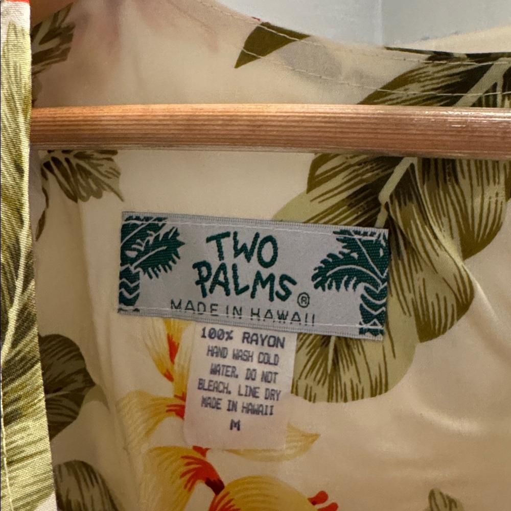 🌺 NWT Women’s Lava Hut Cloud Cream XOXO Tropical Floral Hawaiian Midi Dress 🌺 - Picture 6 of 7